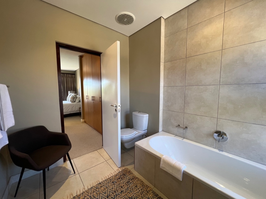 2 Bedroom Property for Sale in Oubaai Western Cape
